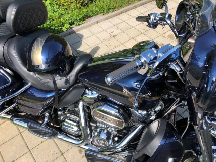 Harley-Davidson helmy